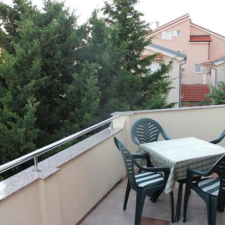 Apartments Marszalek Novalja Cameră foto
