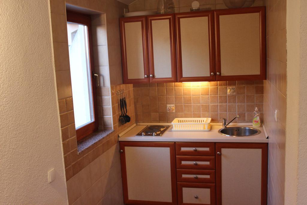 Apartments Marszalek Novalja Cameră foto