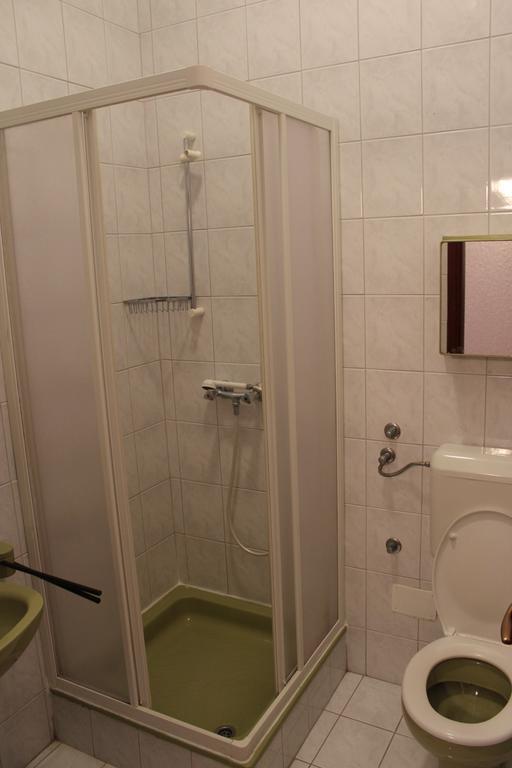 Apartments Marszalek Novalja Cameră foto